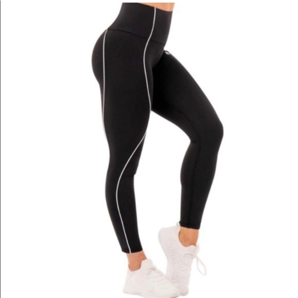 Ryderwear leggings